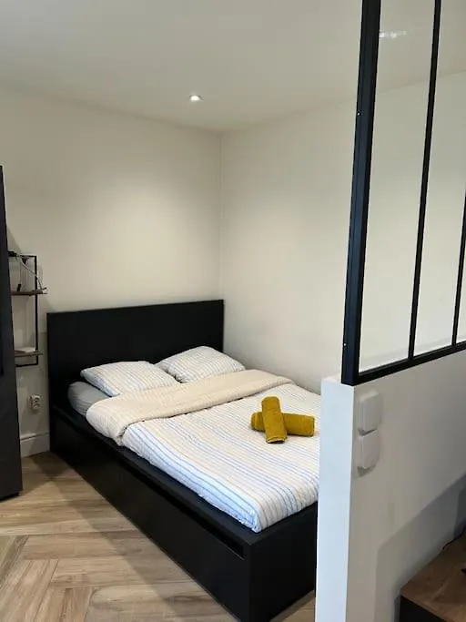 Le Superbe - Appartement Calme A Toulouse - Parking Prive - Proche Transports Lejlighed